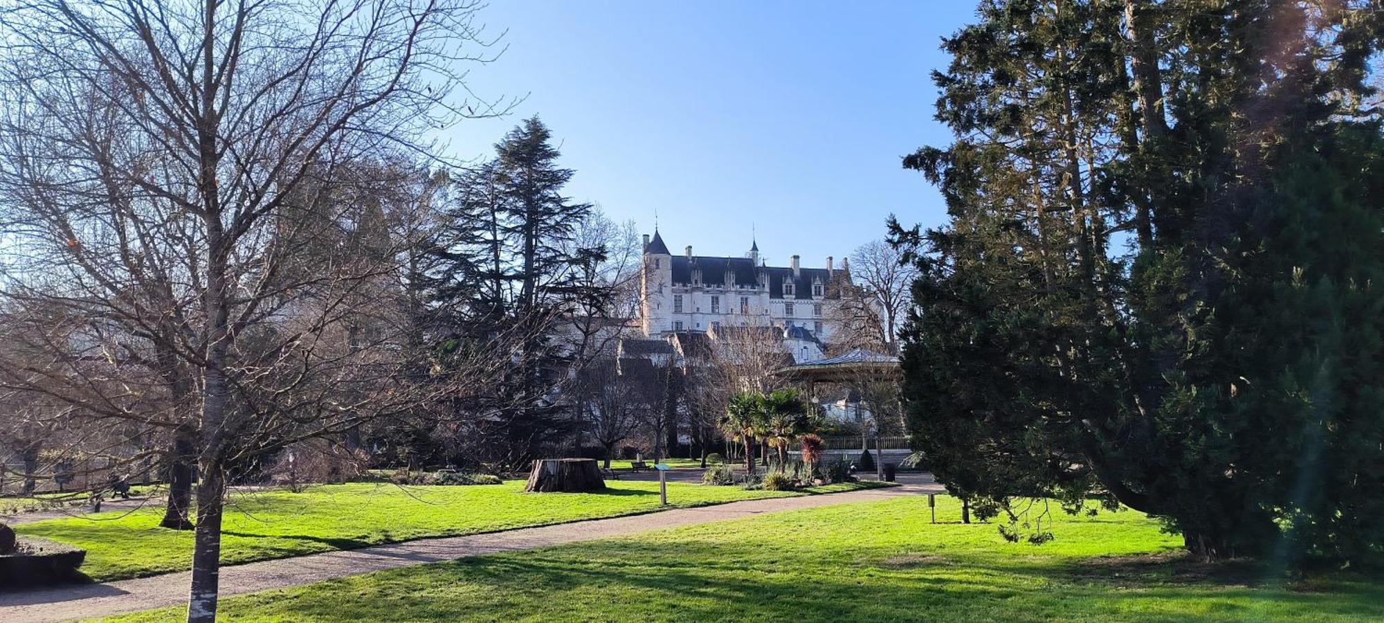 Le Studio De La Pouletterie Loches Eksteriør bilde